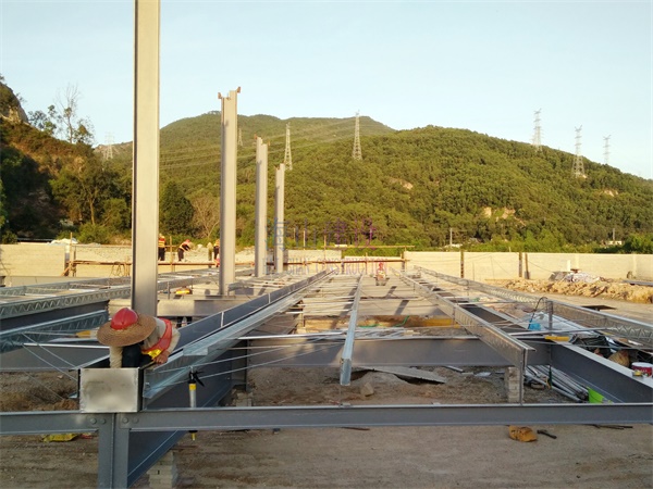 钢结构工程公司-海山建设